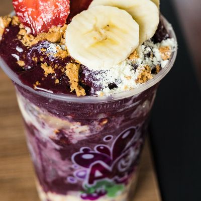 Açaí com morango e banana