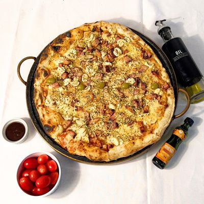 Pizza inteira de massa fina